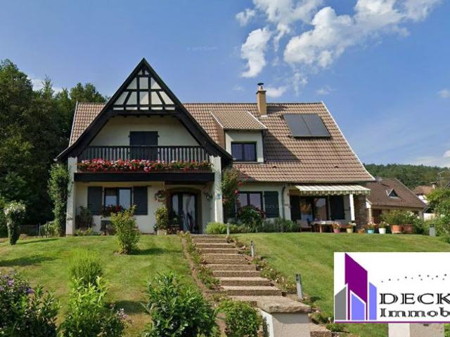Maison 6 pièces de 194 m² sur un terrain de 15,22 ares