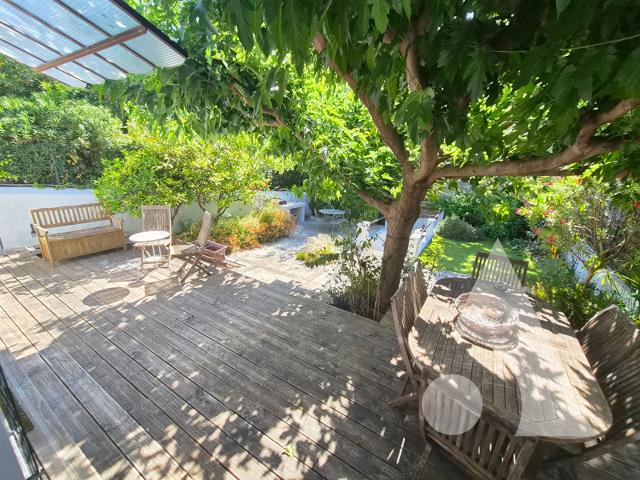Maison 6 pièces Toulon Est, proche La Valette 525.000 euros