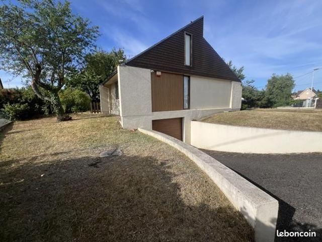 Maison 6p de 113m² au sol sur 8 ares