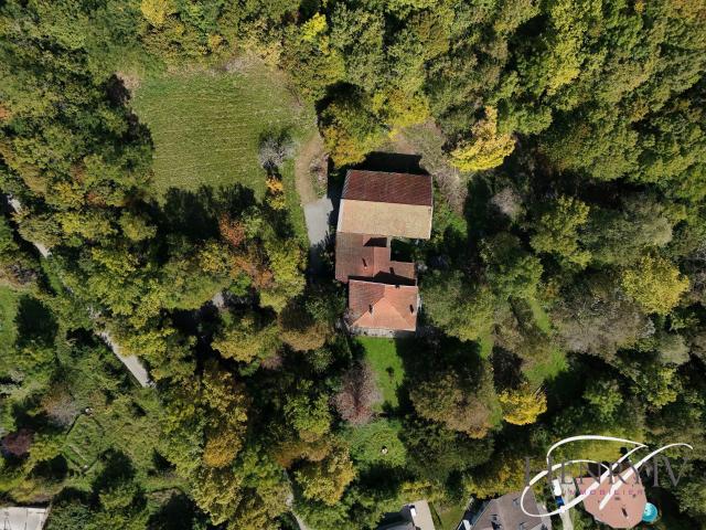 Maison 700 m²