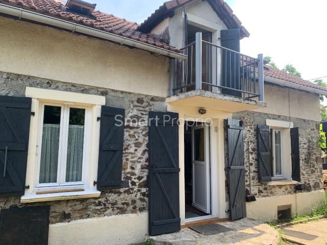 Maison 70 m2 sur 3600 m2 au calme assuré