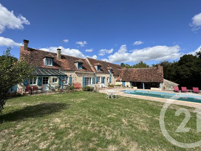 Maison avec piscine et jardin