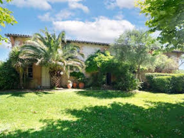 Maison avec jardin