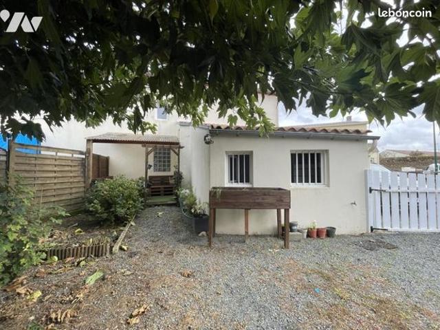 Maison 73 m² ST VINCENT STERLANGES