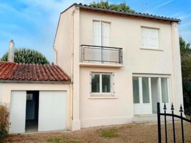 Maison 74 m² RUFFEC