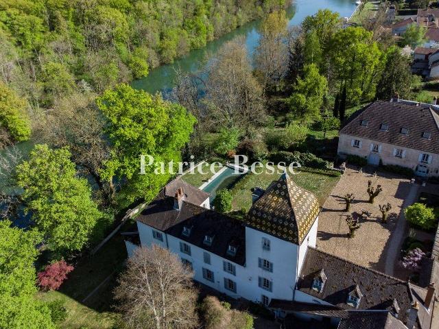 Maison 765 m2 Gray