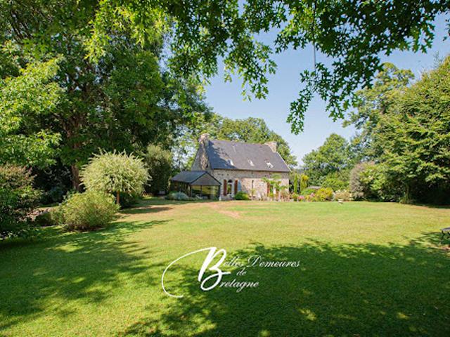 Maison contemporaine avec jardin
