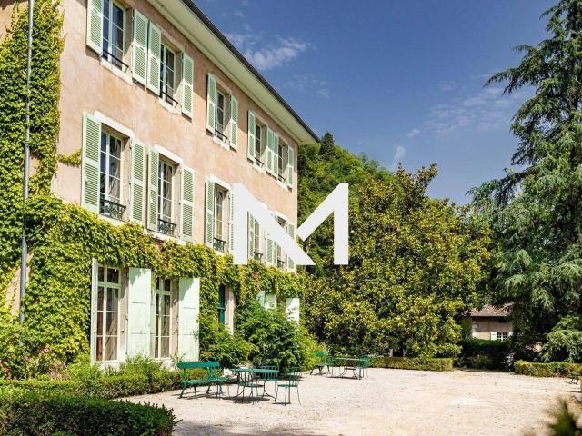 Maison 761 m2 Noyarey