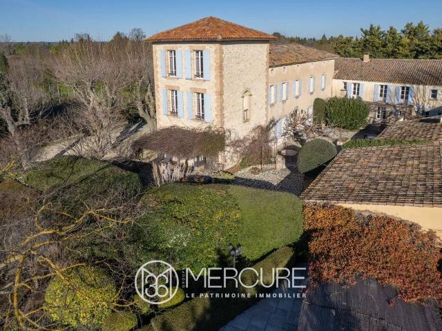 Maison 774 m2 Le Thor
