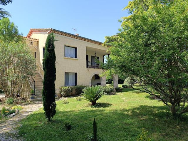 Maison avec jardin
