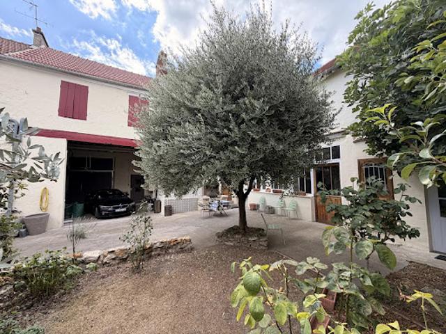 Maison avec jardin