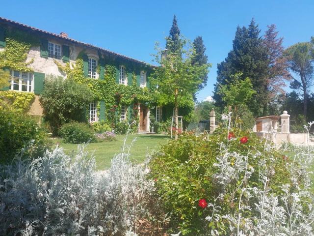Maison 800 m2 Avignon