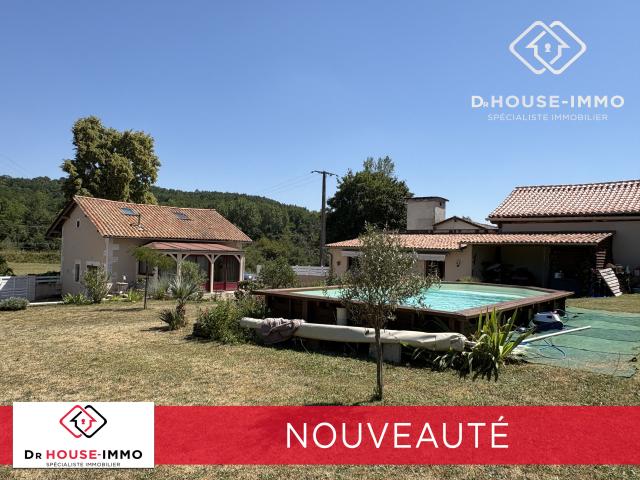 Maison 80 m² 93 utiles pièce de vie + 2 chambres piscine dépendance