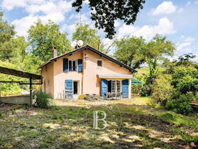 Maison avec jardin