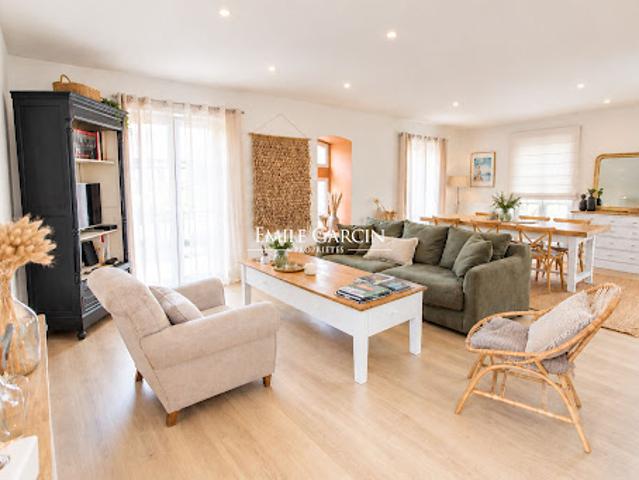 Maison avec terrasse