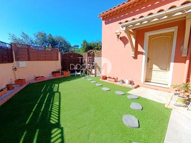 Maison 83140