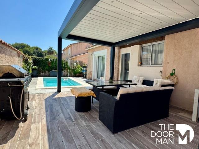 Maison 83250