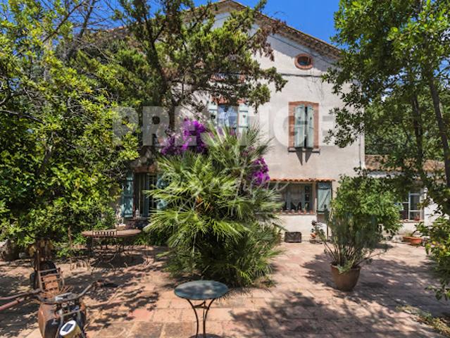Maison avec jardin