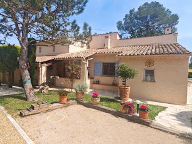 Maison avec terrasse
