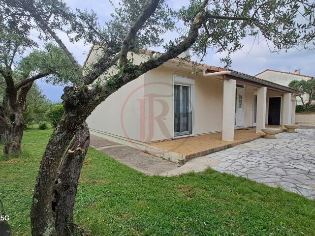 MAISON 84 M2 ALES 514M2 TERRAIN