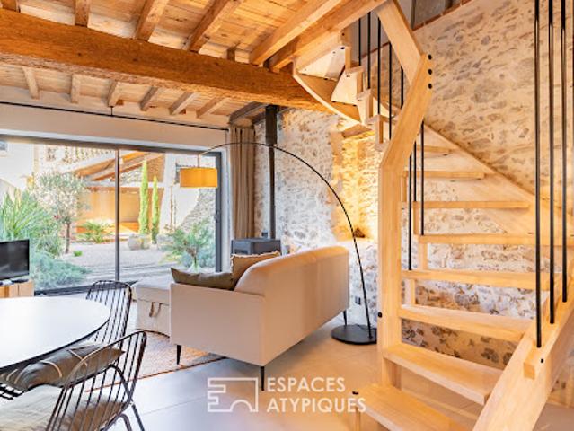 Maison contemporaine avec jardin