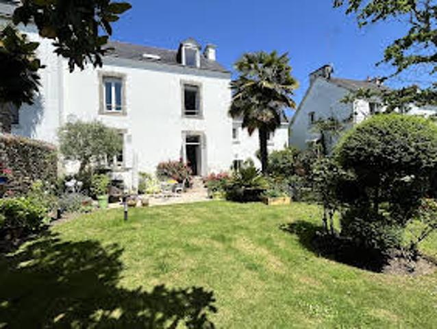 Maison avec jardin