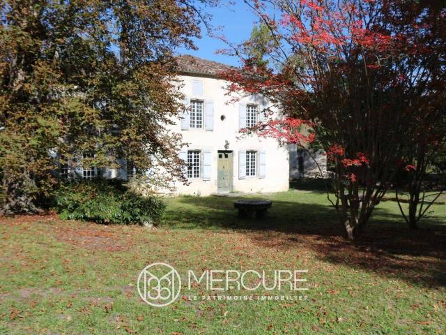 Maison 863 m2 Agen