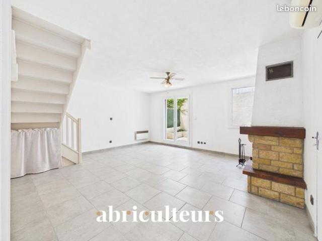 Maison 86 m² Marseille