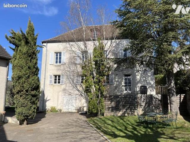 Maison 870 m² BEAUNE