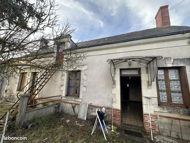 Maison 87 m² Vernoil le Fourrier