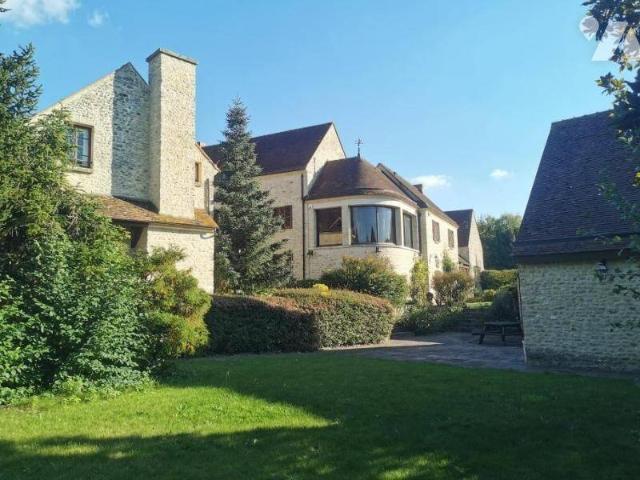 Maison 884 m2 Ambleville