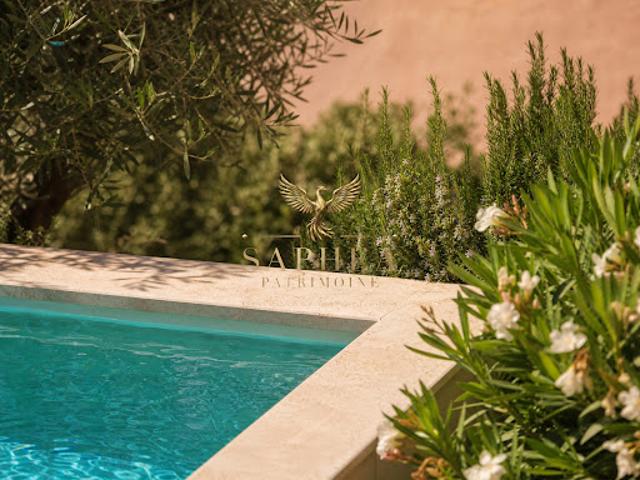 Maison avec jardin et terrasse