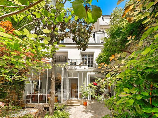 Maison avec jardin et terrasse