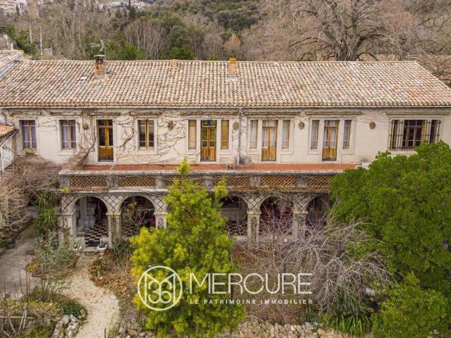 Maison 892 m2 Montolieu