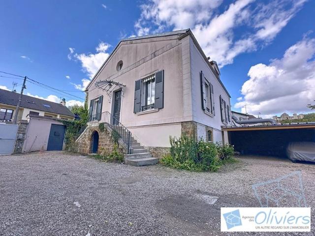 Maison 8 pièce s 175 m2