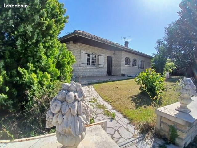 Maison 8 pièces 104 m²