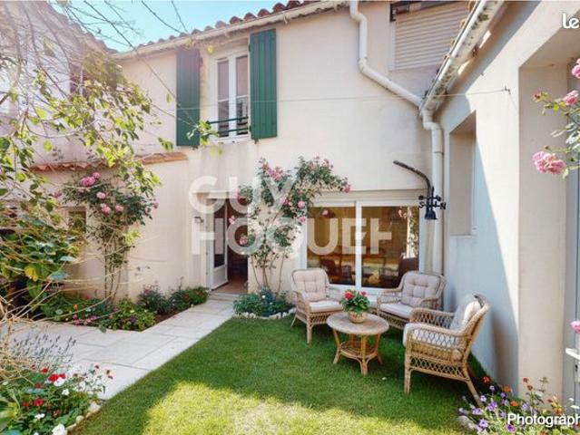 Maison 8 pièces 106 m²