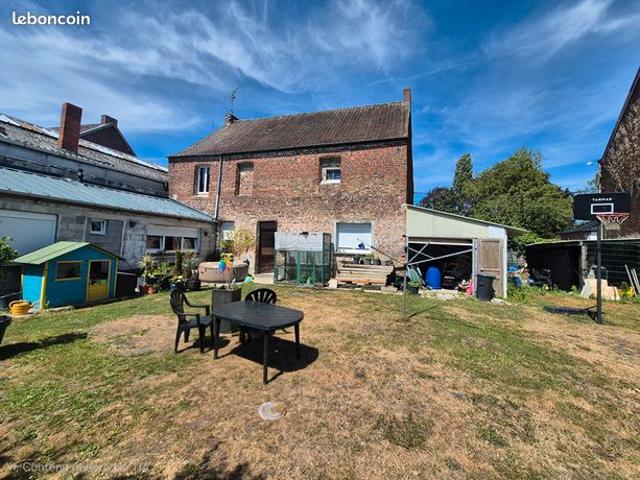 Maison 8 pièces 106 m²