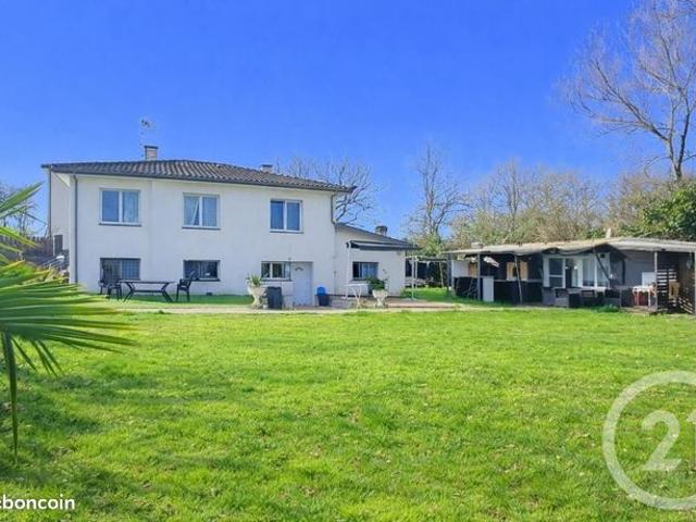 Maison 8 pièces 107 m²