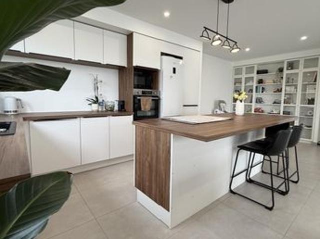 Maison 8 pièces 100 m²