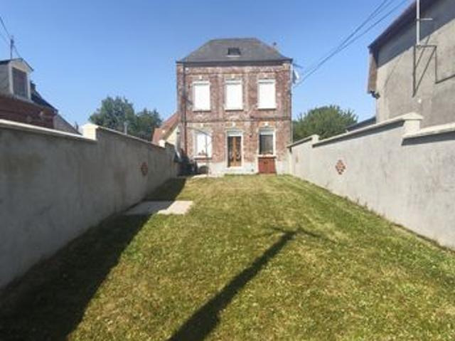 Maison 8 pièces 100 m²