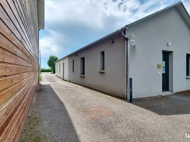 Maison 8 pièces 100 m²