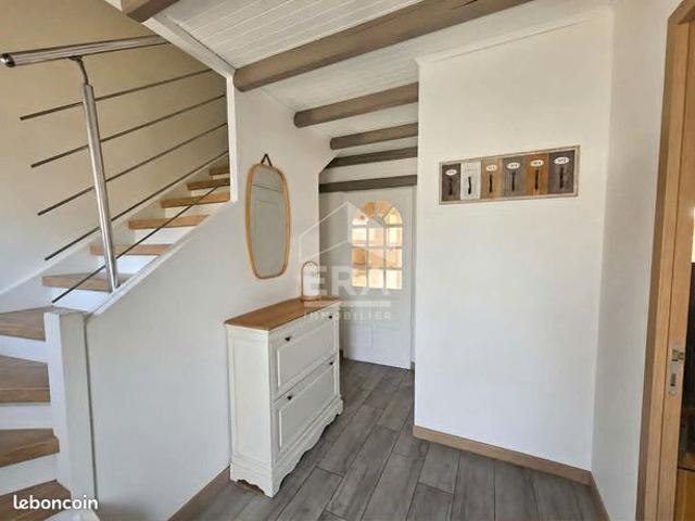 Maison 8 pièces 102 m²