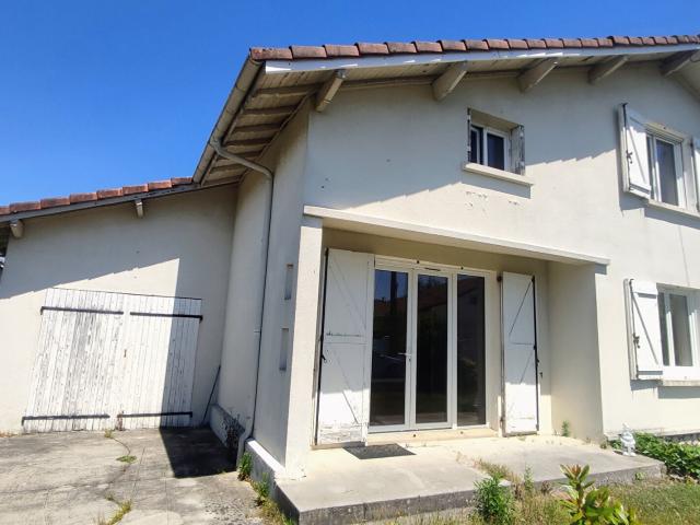 Maison 8 pièces 102 m²