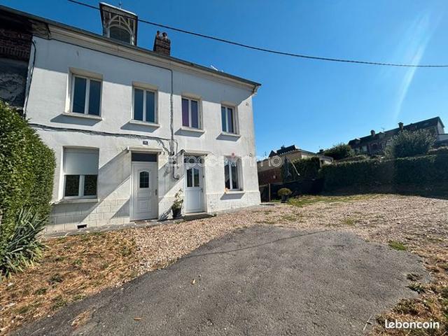 Maison 8 pièces 115 m²
