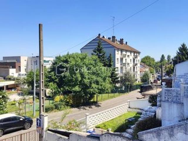 Maison 8 pièces 115 m²