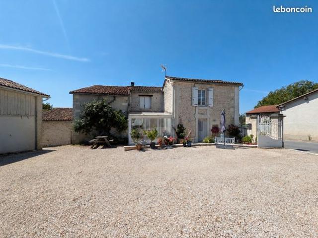 Maison 8 pièces 116 m²
