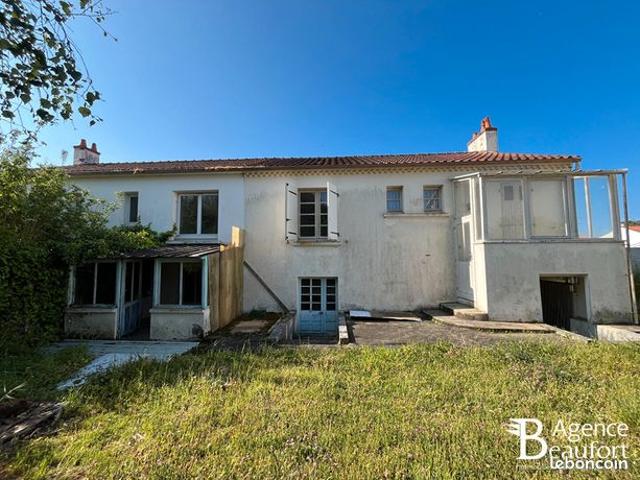 Maison 8 pièces 119 m²