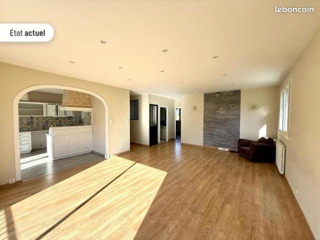 Maison 8 pièces 110 m²