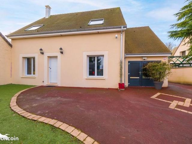 Maison 8 pièces 112 m²